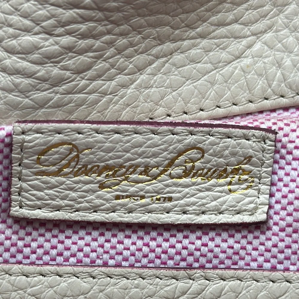 Dooney & Bourke Vintage Elegant Cream Leather Women's Hobo Bag DB7882